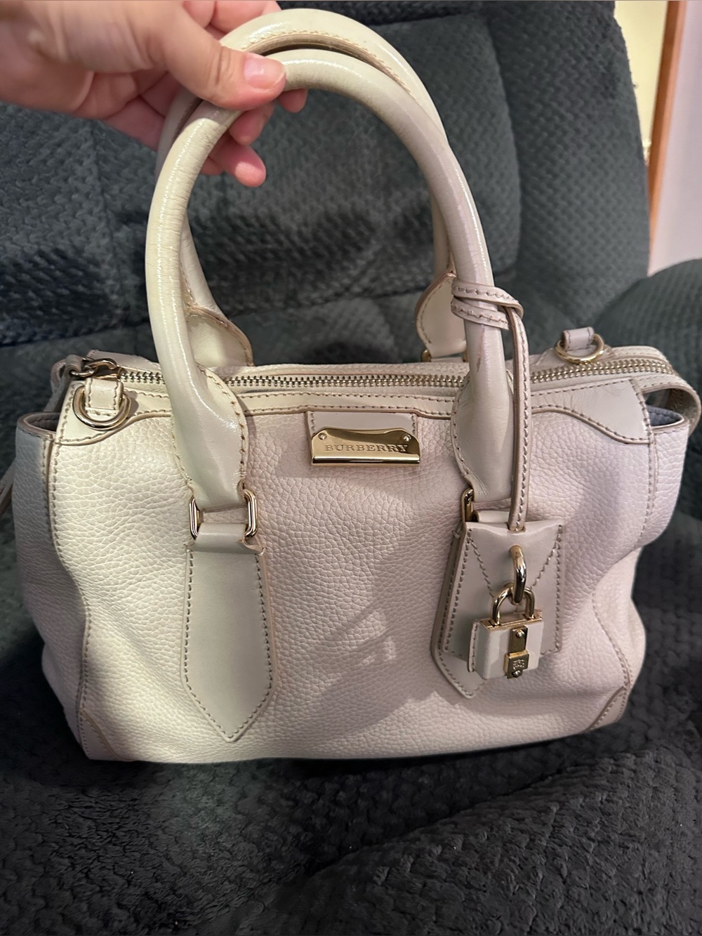 Burberry Pebbled Leather Satchel in Off-White - Picture 15 of 17